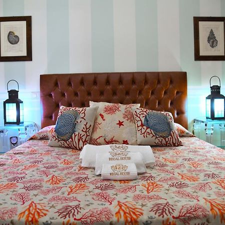 Regal House Anzio Hotel Buitenkant foto