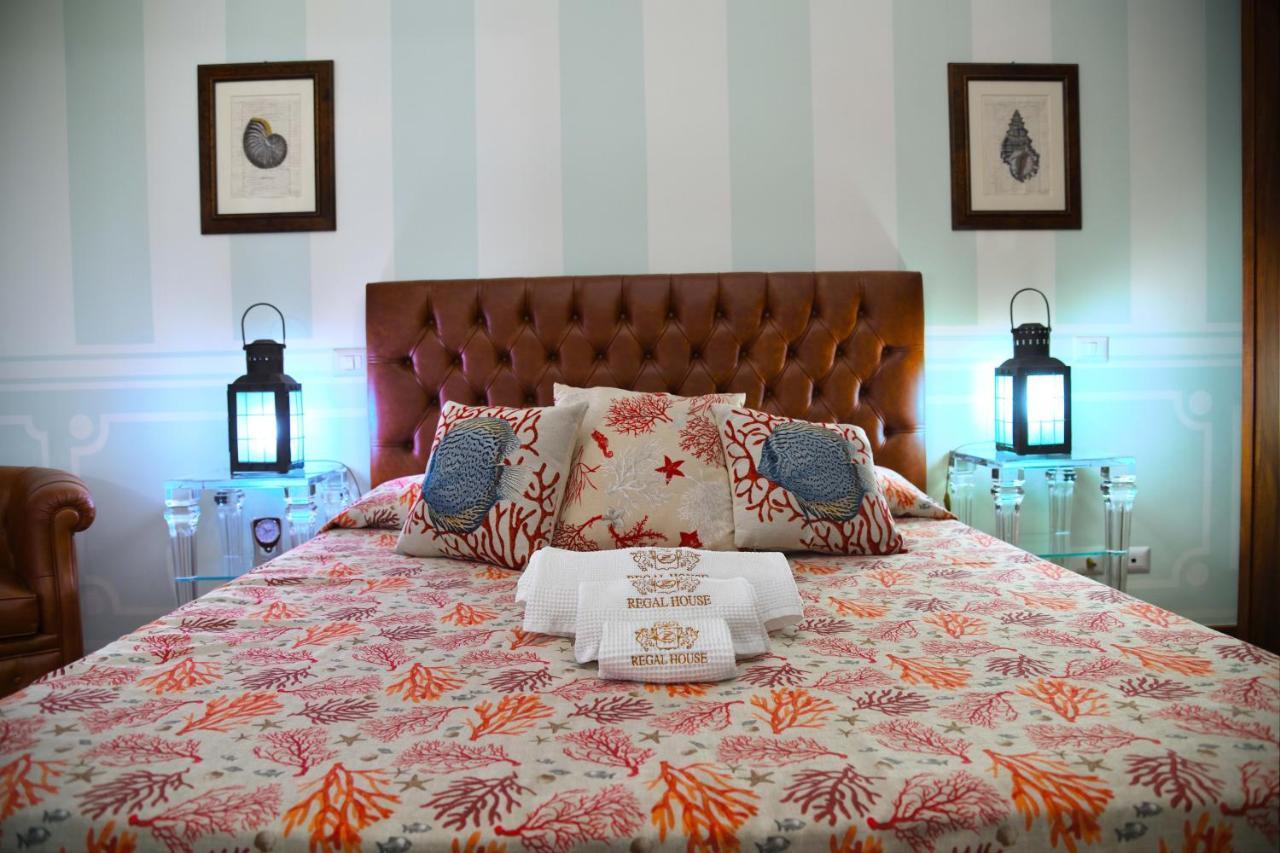 Regal House Anzio Hotel Buitenkant foto